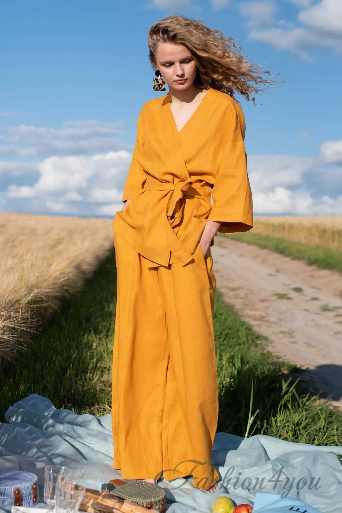 Домашнее кимоно из льна Silence 003 Marigold